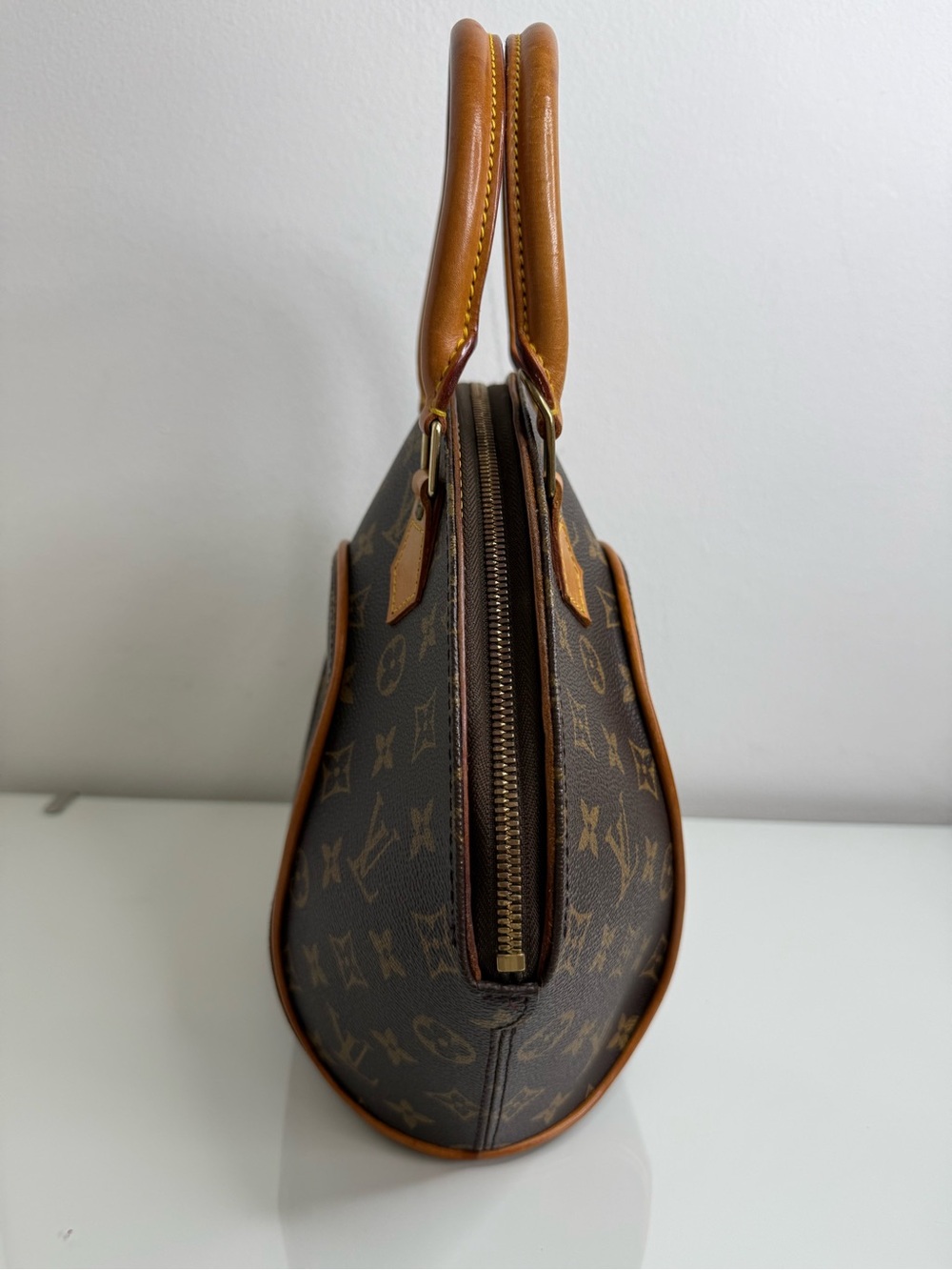 Louis Vuitton Vintage Monogram Ellipse PM - Picture 5 of 14